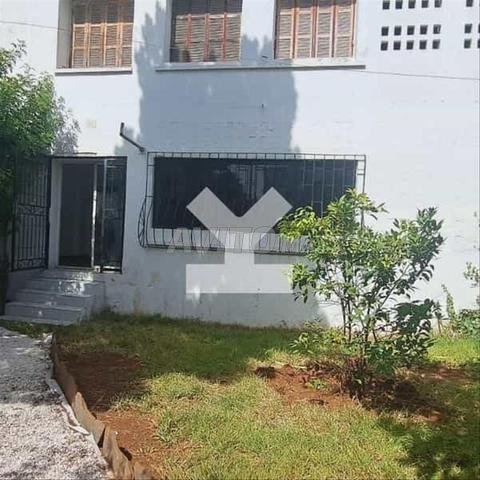 123279-Vente Appt à Casablanca Oasis de 98 m²