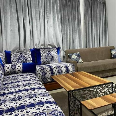 121373-بيع شقة في الفنيدق مركز المدينة بمساحة 94 متر مربع