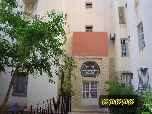 شقة جميلة بمساحة تزيد عن 100 متر بالقرب من Hamria