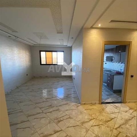 79231-بيع شقة في الدار البيضاء سيدي عثمان بمساحة 88 م