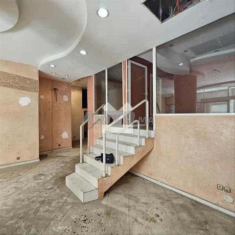 21567-بيع محل في الدار البيضاء بالمير (المعاريف) من - 2