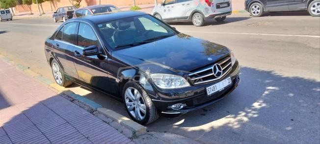 Mercedes-Benz 220 Diesel Manuelle 2010 à Agadir