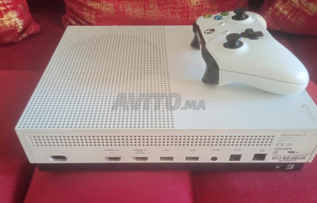 Xbox One S