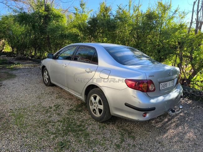 Toyota corolla millénium 
