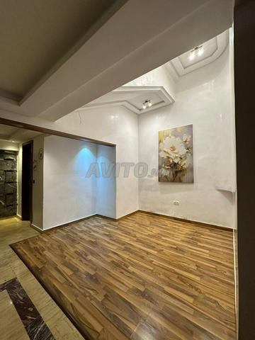 محل تجاري للإيجار 80 متر مربع حديقة 40 متر مربع Hassan