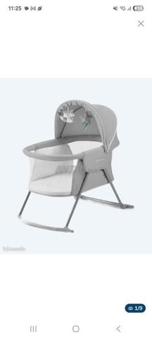 Lit parapluie 3 en 1 kinderkraft avec matelas