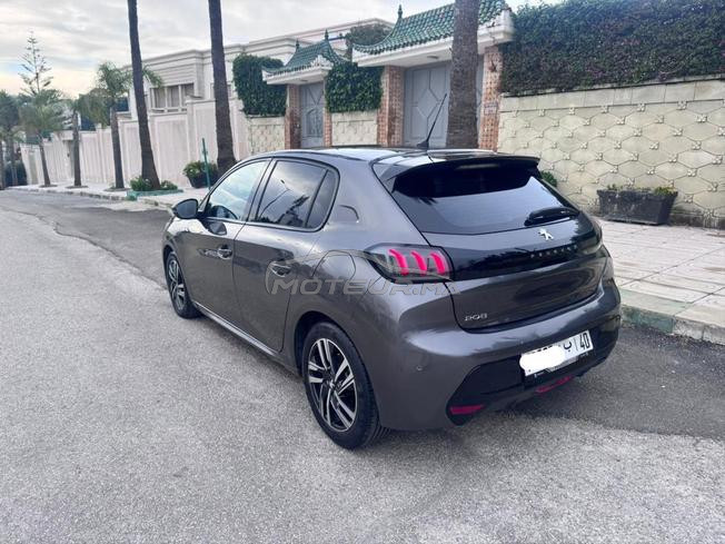 peugeot 208 allure 
