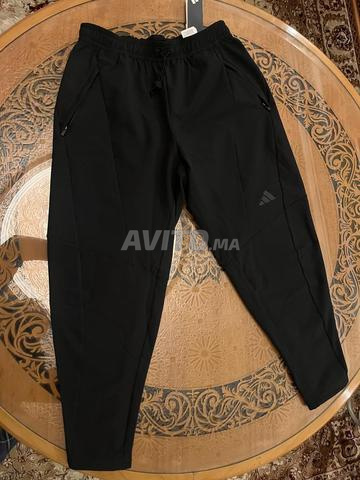 بنطال أديداس