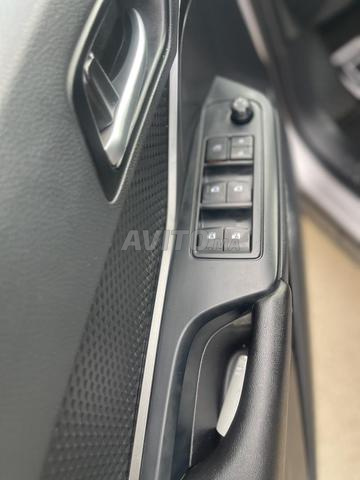 تويوتا هايبرد سي اتش ار 2019 اليد الأولى - 2