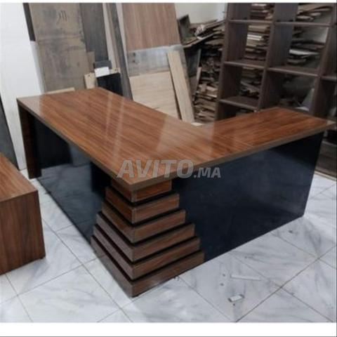 Bureau en Bois MDF Moderne et Élégant - 2