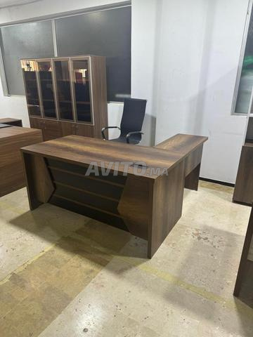 مكتب إدارة بطلاء نهائي - 2