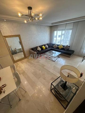 إيجار شقة من غرفتين بمساحة 55 متر مربع في الدار البيضاء