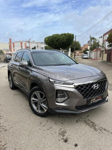 Hyundai santafe 2020 أوتوماتيكية 7 مقاعد للبيع