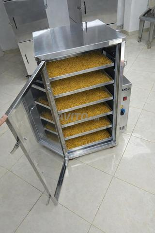 آلة لتذويب العسل وتجفيف حبوب اللقاح - 2