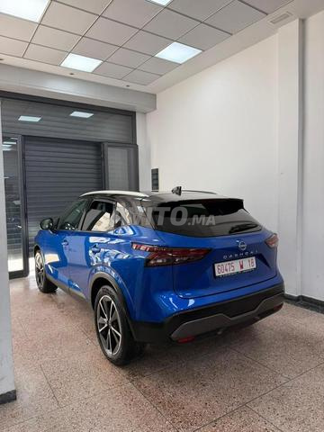 نيسان قاشقاي