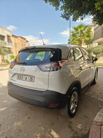 Opel crosland x - 2