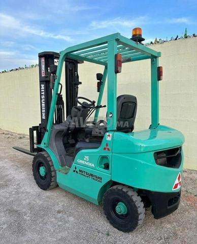 Chariot Élévateur Mitsubishi Grendia 2.5T - 2