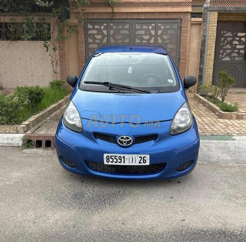 Toyota Aygo Essence Manuelle 2011 à Marrakech - 2