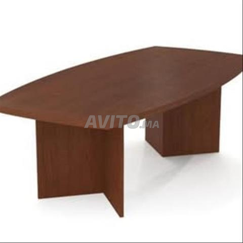 Table de réunion disponible à prix raisonnable - 2