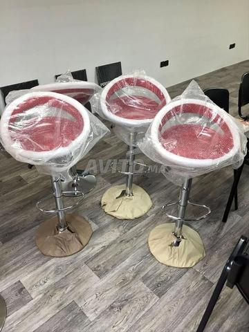 Tabouret de bar disponible à prix raisonnable - 2