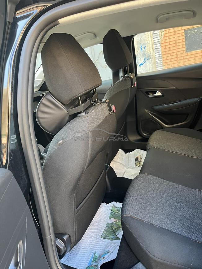peugeot 208 noir