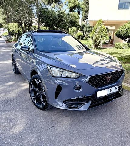 كوبرا فورمينتور هايبرد قابلة للشحن، يد أولى