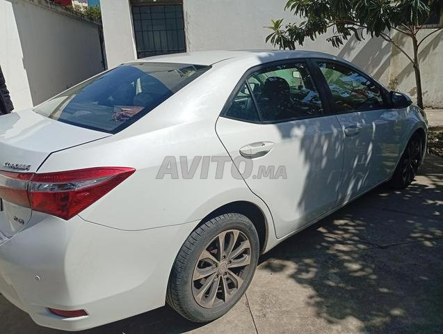 تويوتا كورولا ديزل يدوية 2017 في طنجة - 2