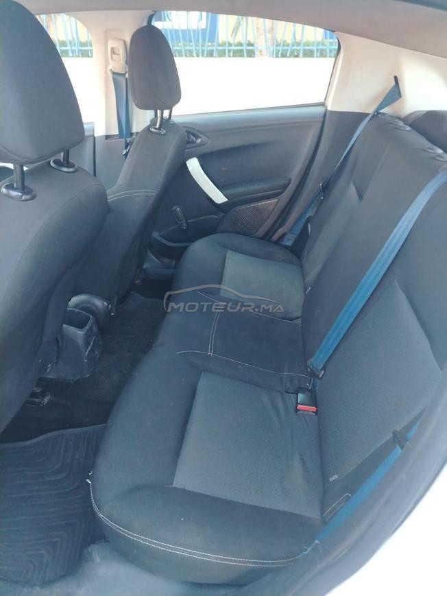 Peugeot 208 modèle 2017 