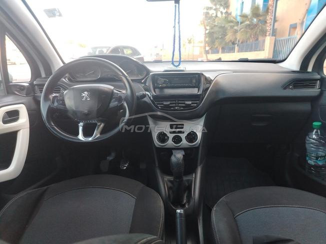 Peugeot 208 modèle 2017 