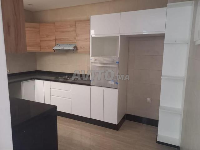 للإيجار - شقة جميلة ومضيئة - 2