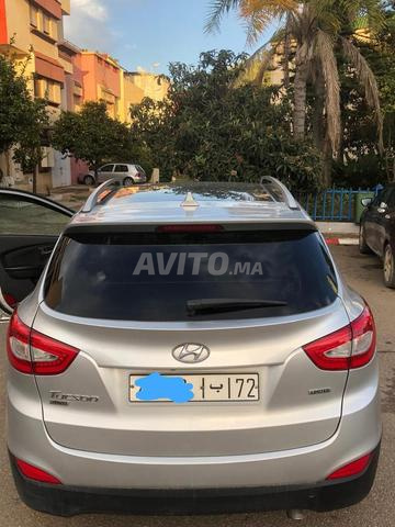 سيارة ممتازة للبيع من نوع الدفع الرباعي