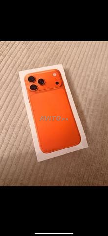 iphone 17 Pro max Orange - 2