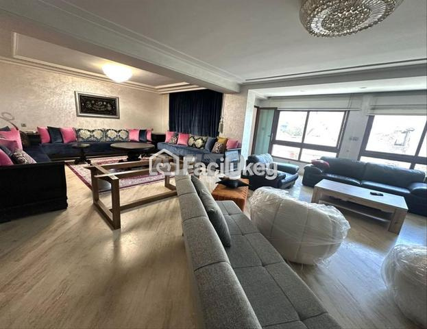 شقة بمساحة 238 م² في الدار البيضاء - 2