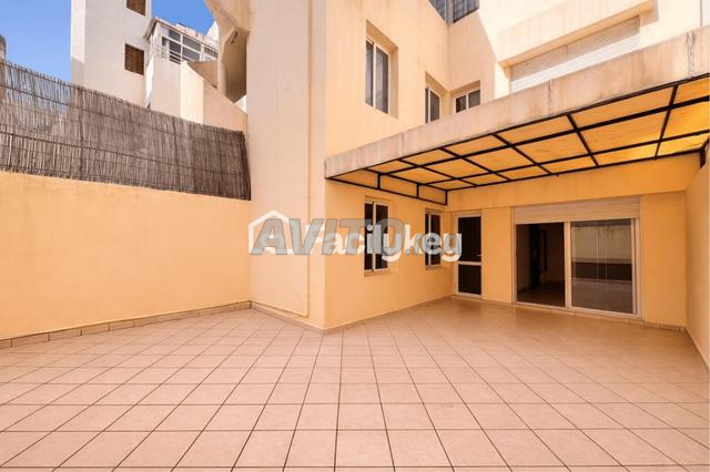 شقة بمساحة 122 متر مربع في الدار البيضاء - 2