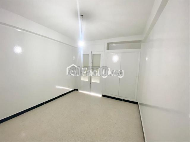 Bureau de 87 m² à Casablanca - 2
