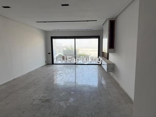 Appartement de 157 m² à Dar Bouazza - 2