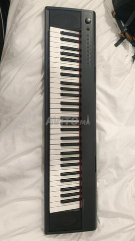 بيانو ياماها Piaggero NP-11 - 2