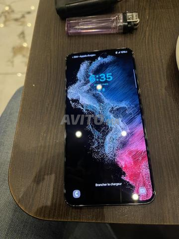 Samsung s22 128gb/ 8go ram - 2