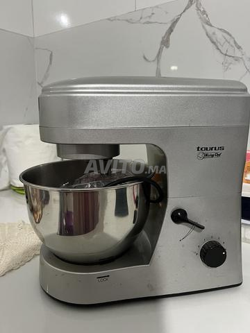 روبوت حلويات من ماركة Taurus - 2