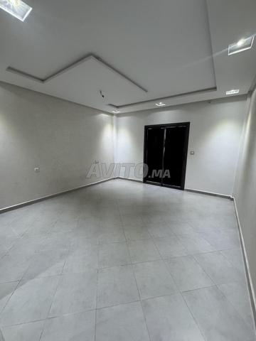 Appartement vide à louer - 2