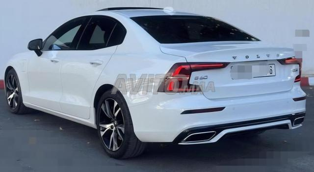 فولفو d60 T8 R-design - 2