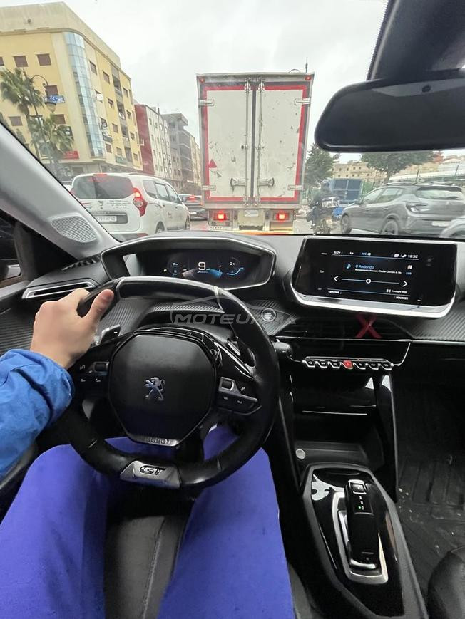 peugeot 208 GT LINE 