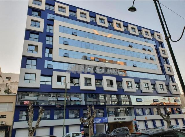 مكتب مهني للإيجار - 2