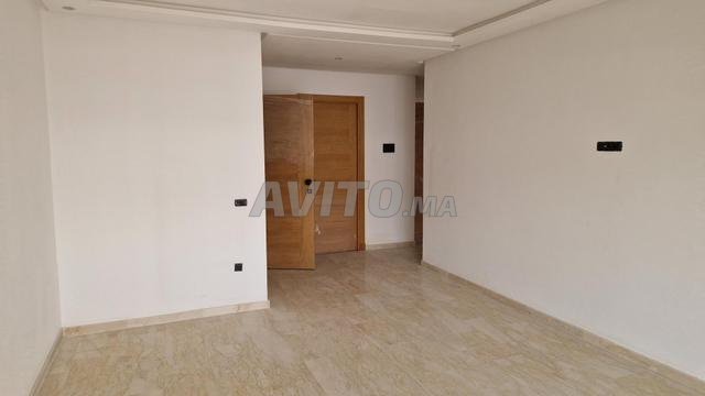 شقة جديدة غرفتين + صالون سيدي معروف - 2