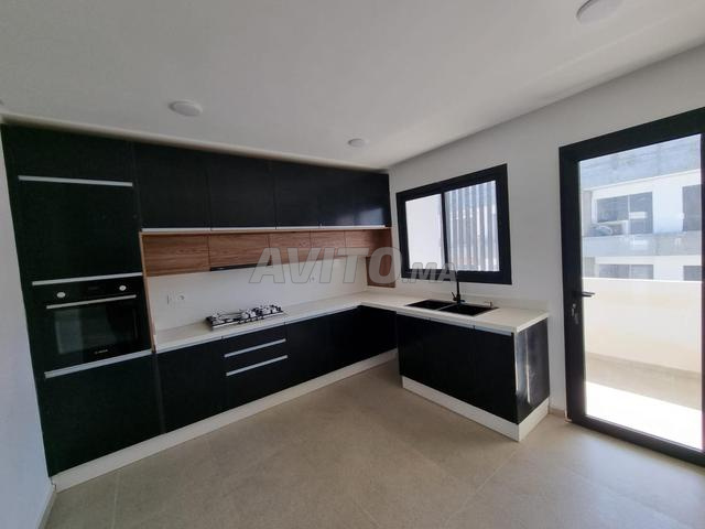 شقة جميلة جديدة لم تسكن من قبل للإيجار - 2