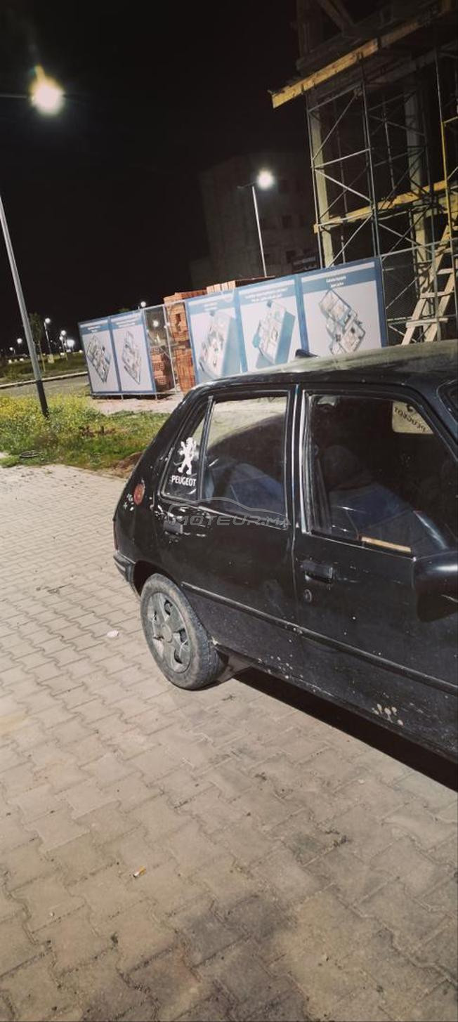 سيارة بيجو 205