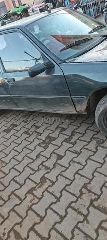 Voiture Peugeot 205 - 2