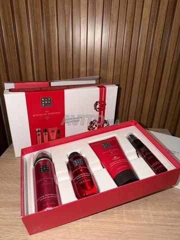 مجموعة ريتويل وباك فيكتوريا سيكريت