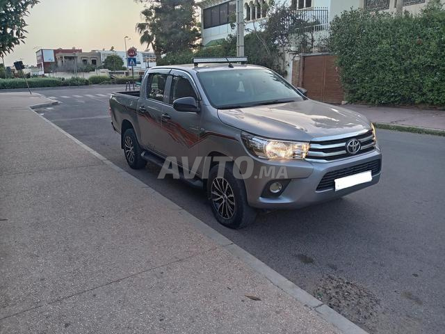 TOYOTA HILUX DOUBLE CABINE 2021 - 2