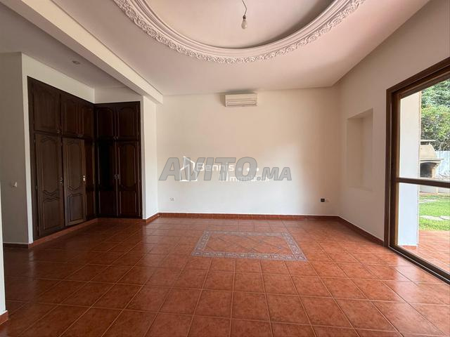 فيلا جميلة للإيجار السويسي